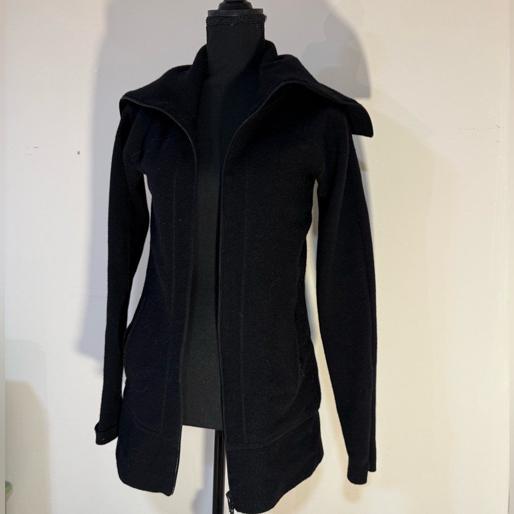 Theory L Black wool zipper turtleneck sweater